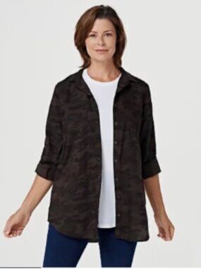 NWOT Side Stitch Tencera Button Front Tunic Roll Tab Sleeve Camo Print in XXS